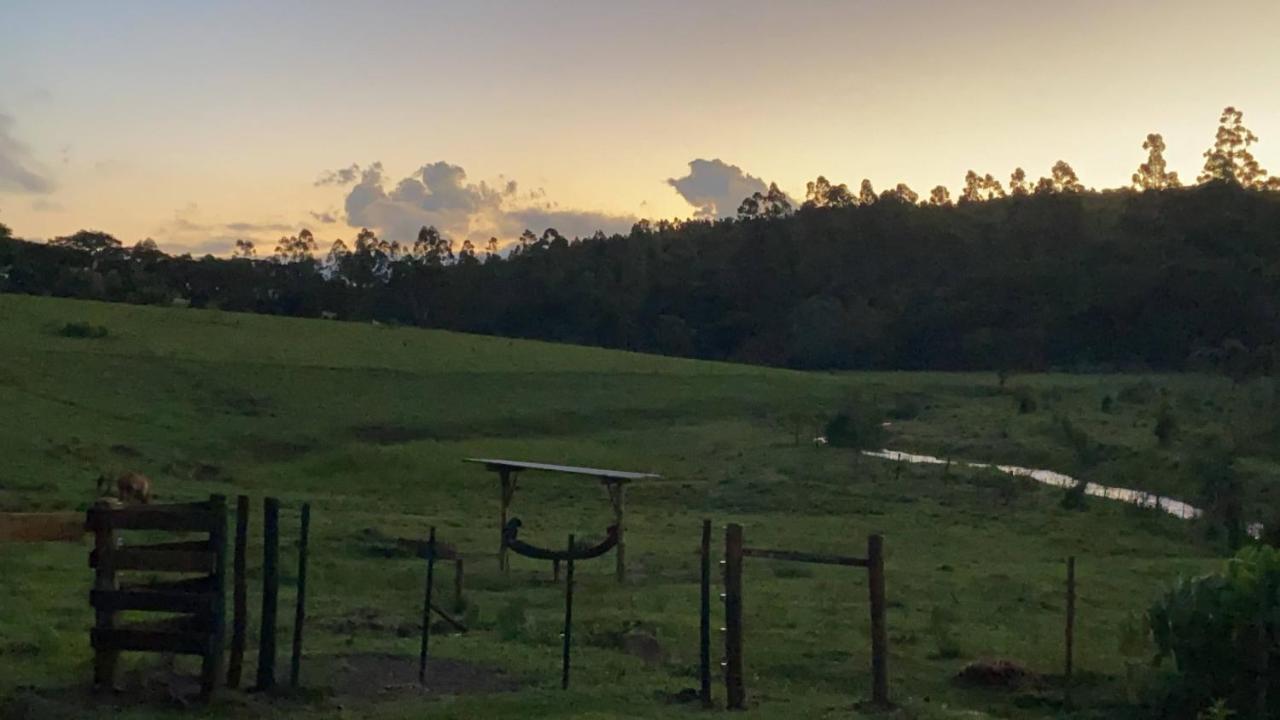 Sitio Metrópole - Refugio na natureza Piraju Esterno foto